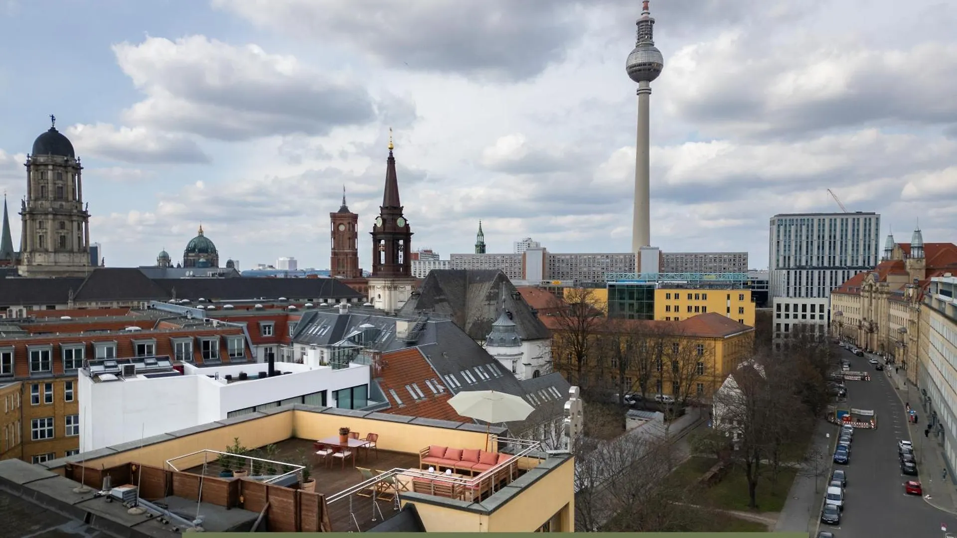 **** Hotel The Charming By Curt Suites Berlín Německo