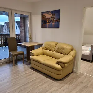https://luxuswohnung-mit-jacuzzi-nahe-flughafen-koln-bonn.dortmundhotels.net