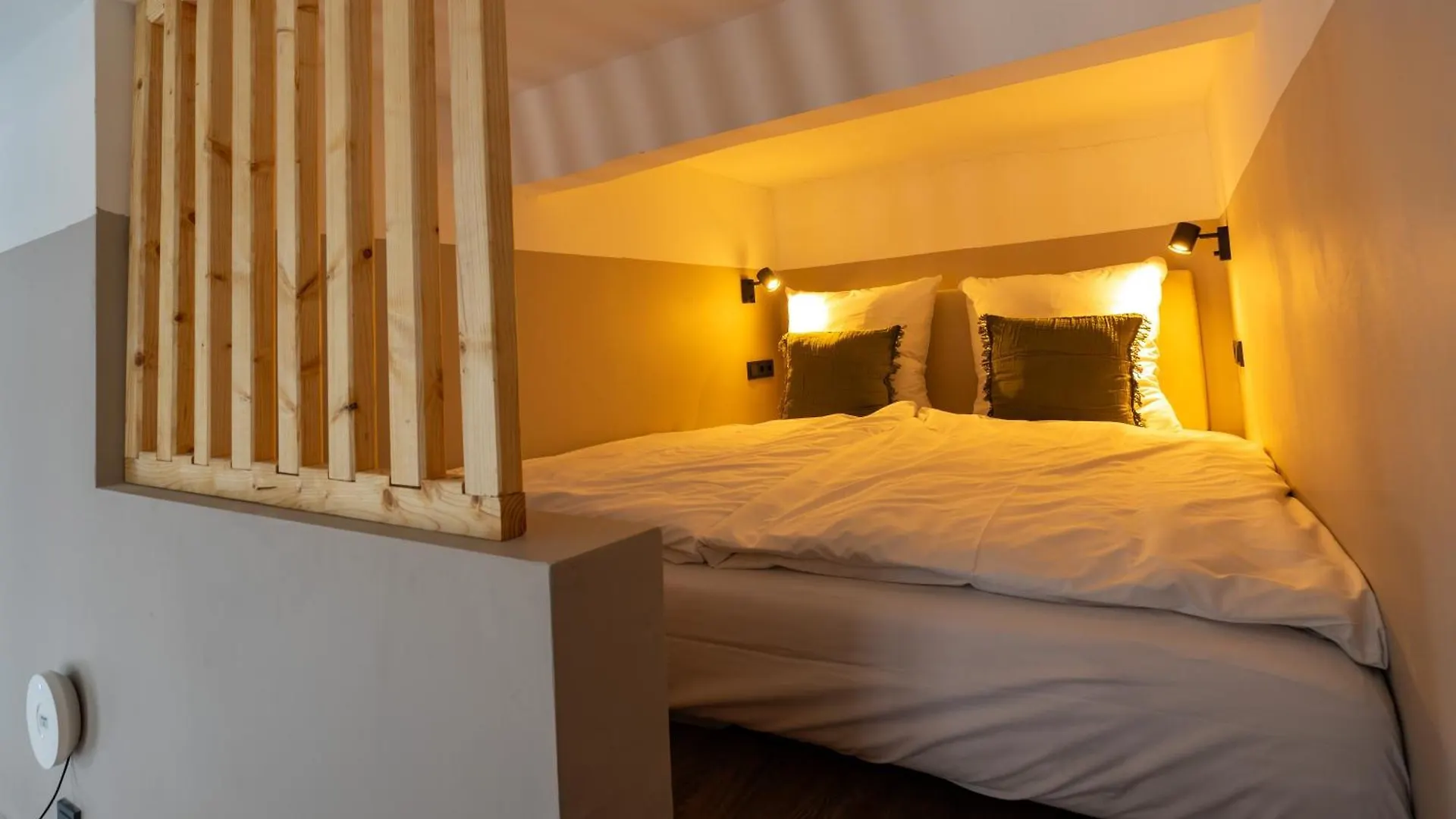 The Charming By Curt Suites Berlin 4*,